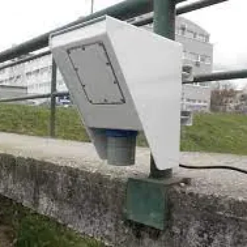 SENSOR DE NÍVEL E VELOCIDADE DA ÁGUA 2